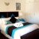 Standard room with 1 queen size bed