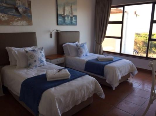 Room image 1