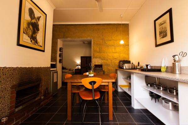 Room image 5