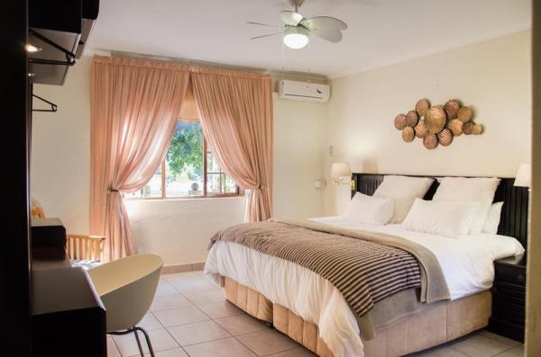 Room image 2
