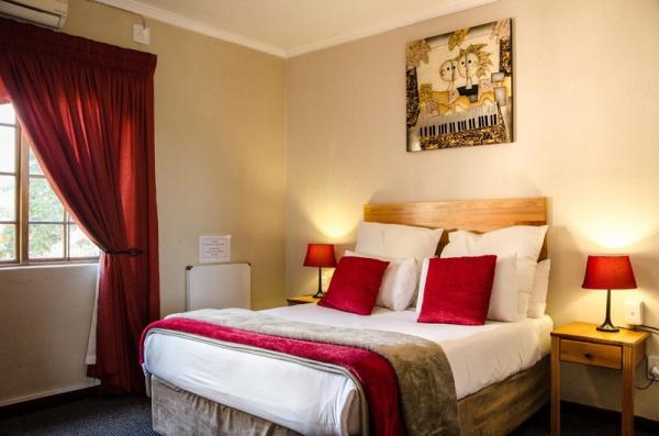 Room image 6