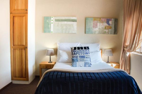 Room image 8