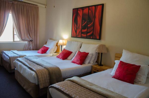 Room image 11