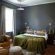 King or Twin Room with Shared Bathroom