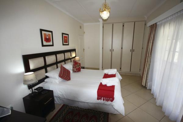 Room image 2