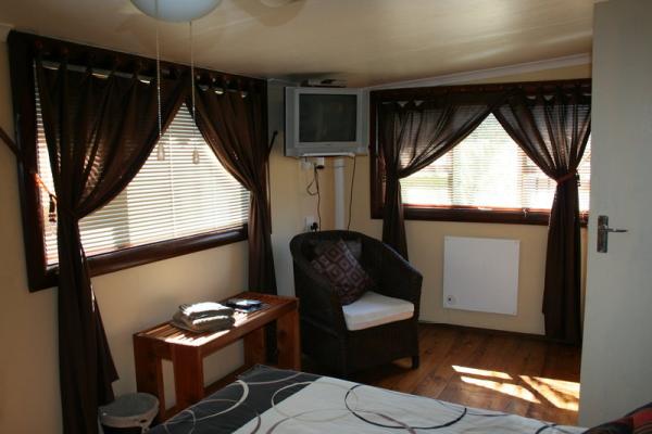 Rooms inside2
