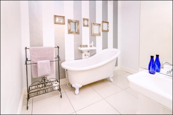 Room image 1