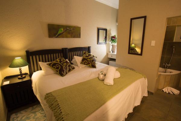 Room image 2