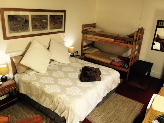 Room image 1