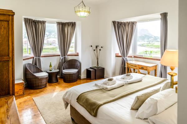 Premier Room