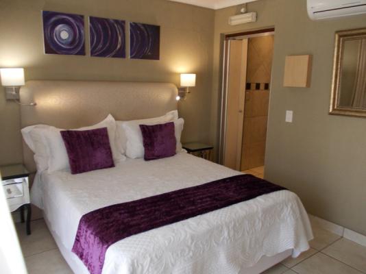 Room image 5
