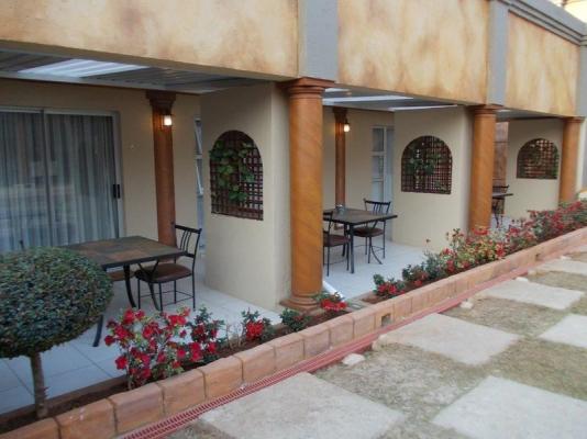 Room image 2