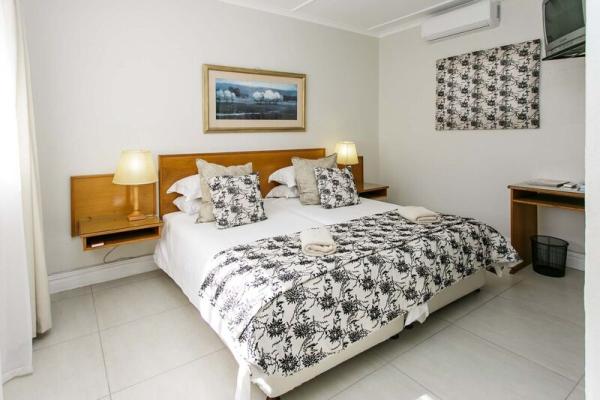 Room image 1