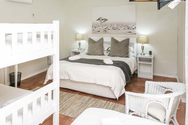 Room image 2