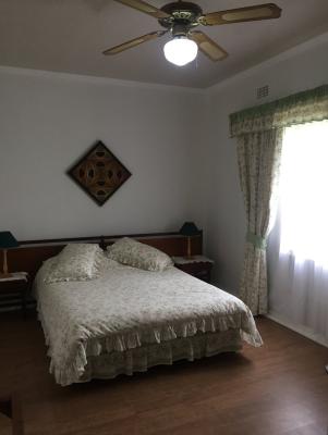Room image 2
