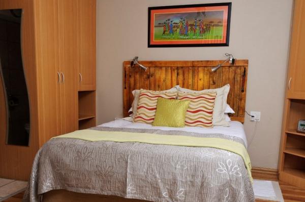 Standard Room Queen No. 5 - Ground floor