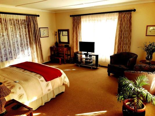 Room image 6