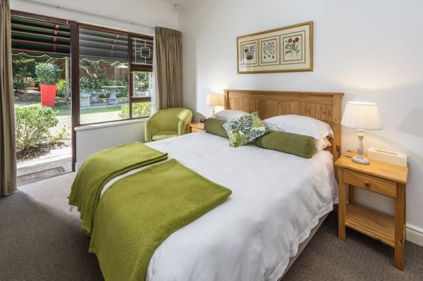 Room image 6