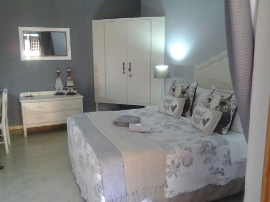 Room image 1