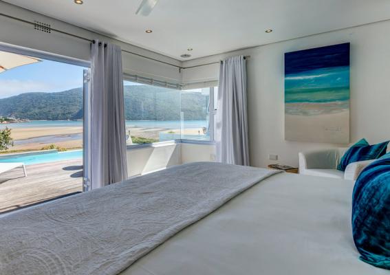Amanzi Island Lodge