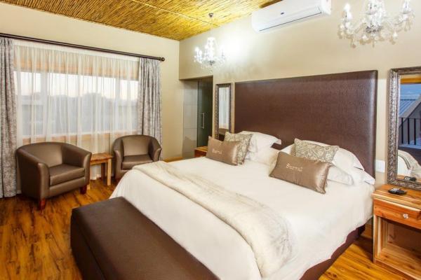 Room image 19