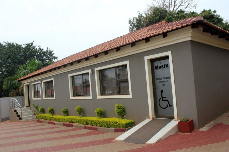Promo 80 Off Masili Guesthouse Conference Tamboti Street - 