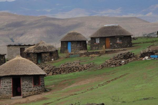Qhanolla Guest House