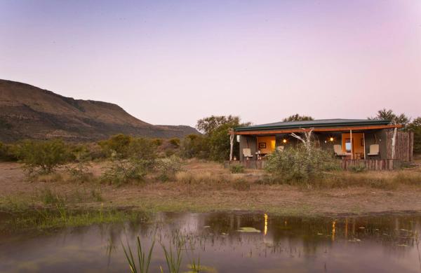Samara Private Game Reserve - Karoo Lodge