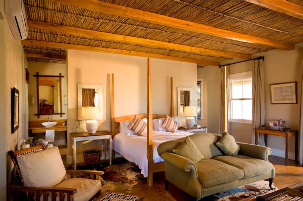 Samara Private Game Reserve - Karoo Lodge