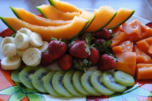 Fresh fruit platter