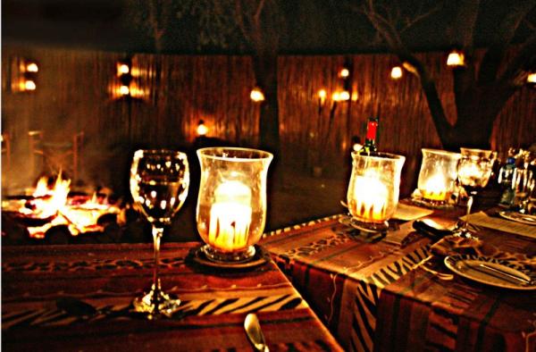 Boma dinner at Safari Lodge 