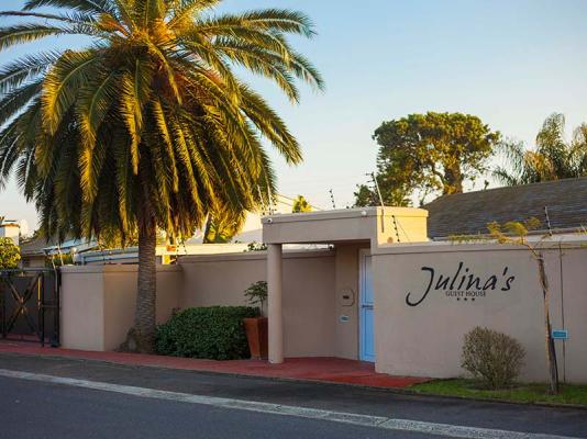Julina's Guesthouse