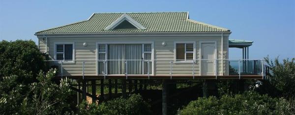 Rugged Rocks Beach Cottages