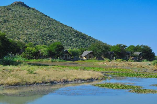 Tau Game Lodge