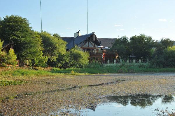 Tau Game Lodge