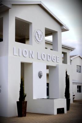 Lion Lodge