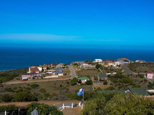 View from the deck at Fikele Unit Bokmakierie