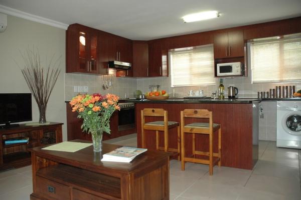 DCS Self Catering Accommodation - Stellenberg Cottage
