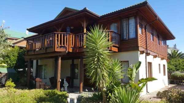 Brenton Bushbuck Lodge