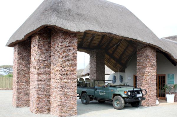 Entrance to Bayala Safari Lodge