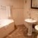 Suite bathroom