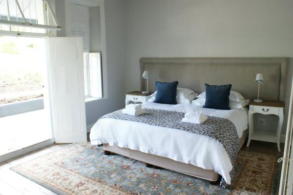 Room image 3