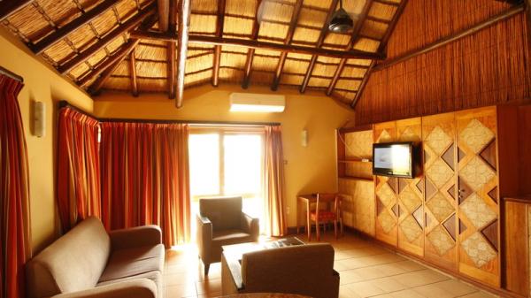 Hilltop Camp - Hluhluwe-Imfolozi Game Park