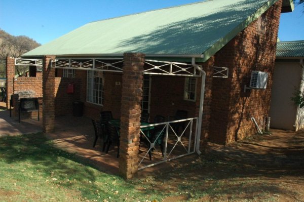 Outside view of the 5 Sleeper Chalet
