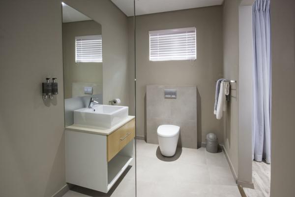 En suite bathrooms