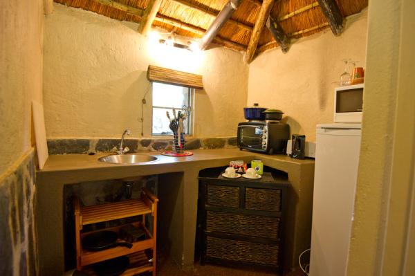 Kingfisher Cottage Kitchenette