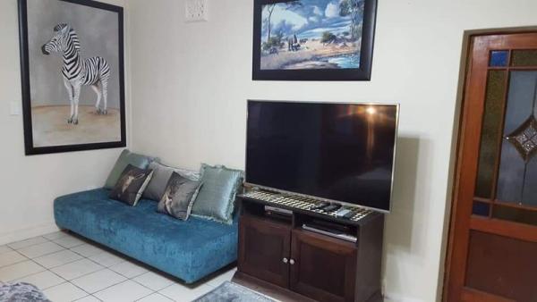 Luxury Suite  - TV