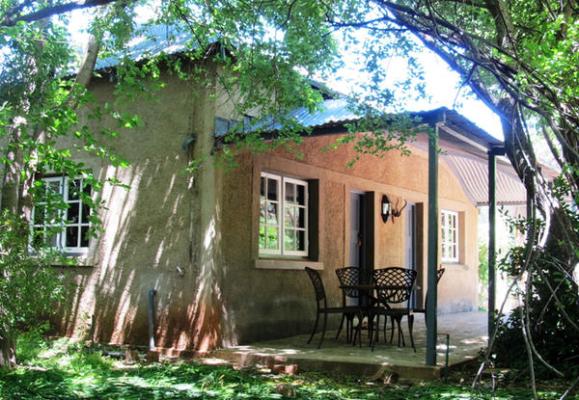 Len's cottage, verandah