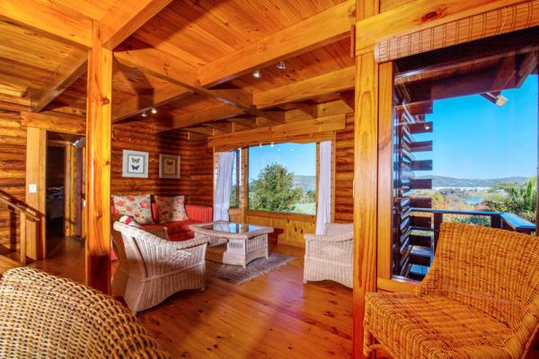 Double Storey Log cabin