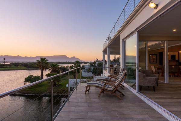 House deck to outside Views